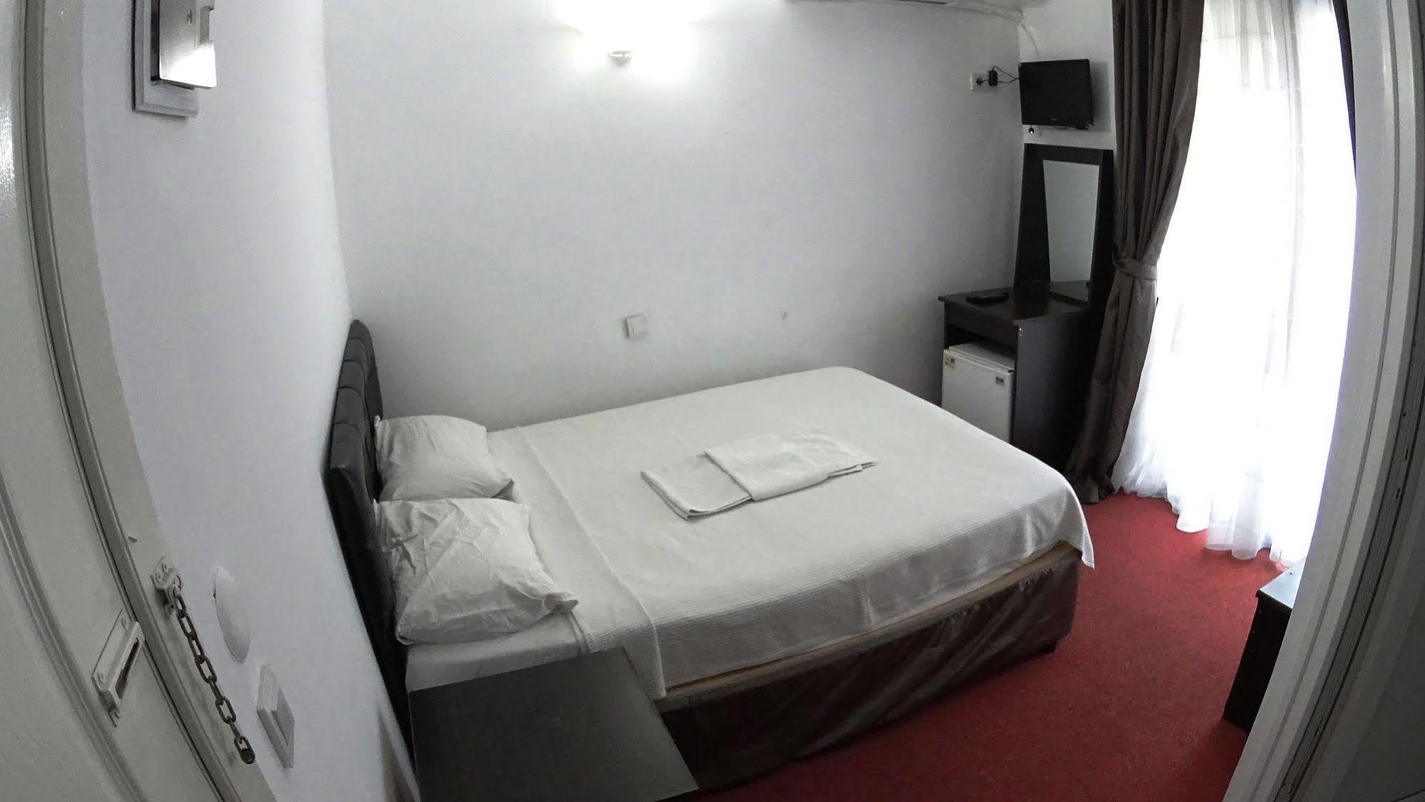 Ada Butik Hotel Kusadasi Exterior foto